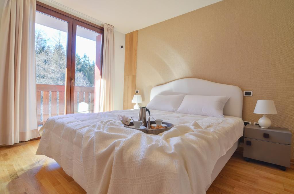 Ponte Di Legno Halldis Apartments Room photo