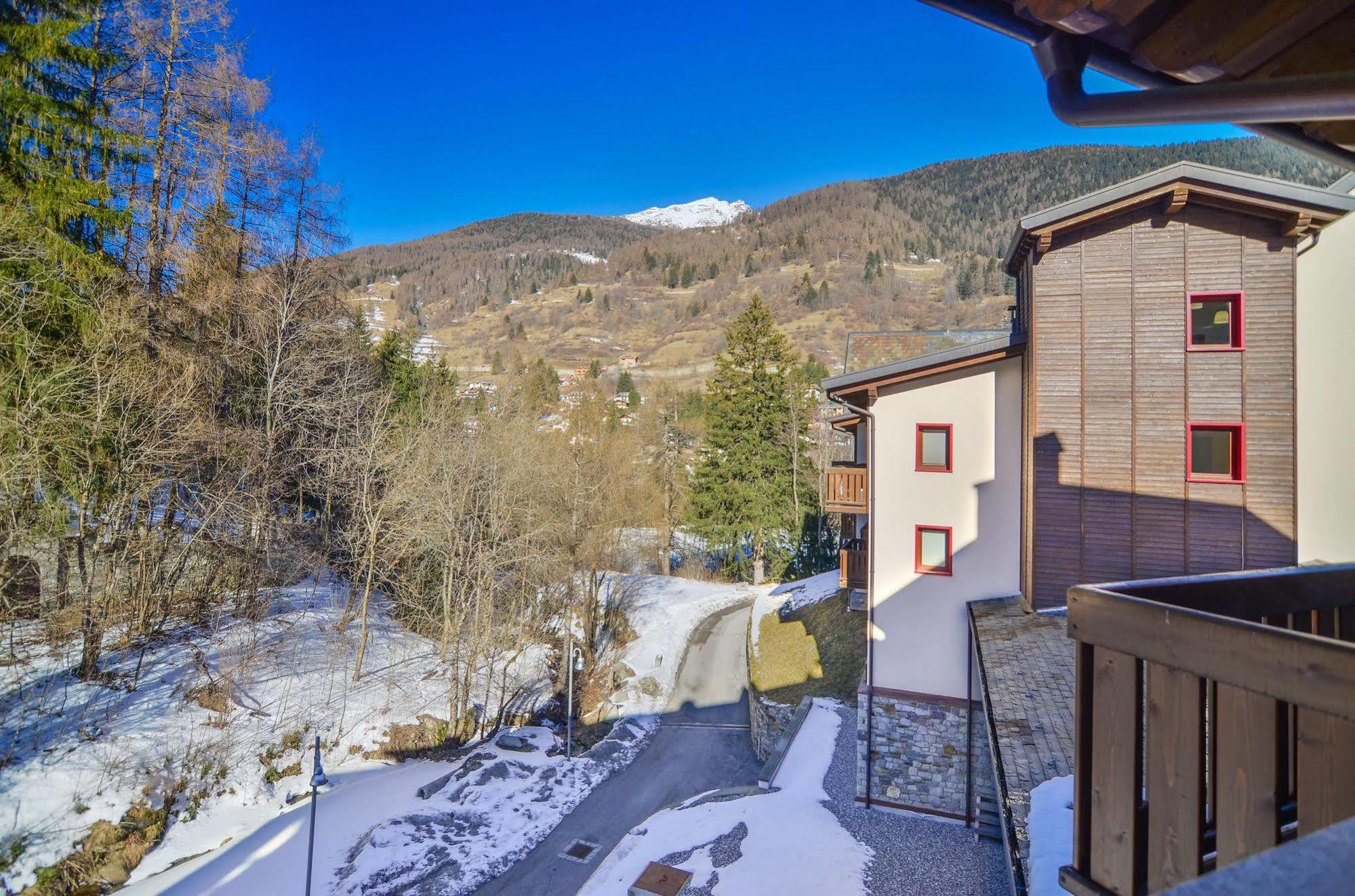 Ponte Di Legno Halldis Apartments Exterior photo